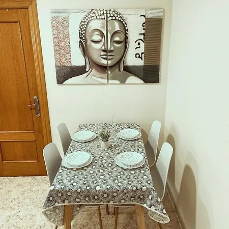 Brisa Poniente アパート